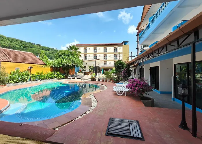 Baankasemsuk hotel 般咔 深宿